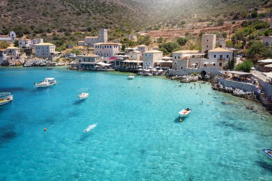 Villa Dioni Ena Пірогос Екстер'єр фото